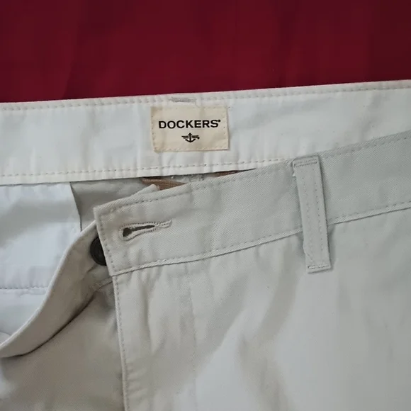 Dockers Men's Chinos in Gray and Brown Bundle Pants W36 L30 Like New - Picture 2 of 10